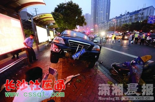 huangj14061328_nEO_IMG.jpg